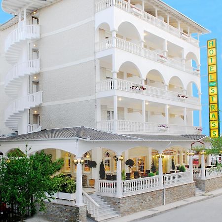 Hotel Strass Paralía Dış mekan fotoğraf
