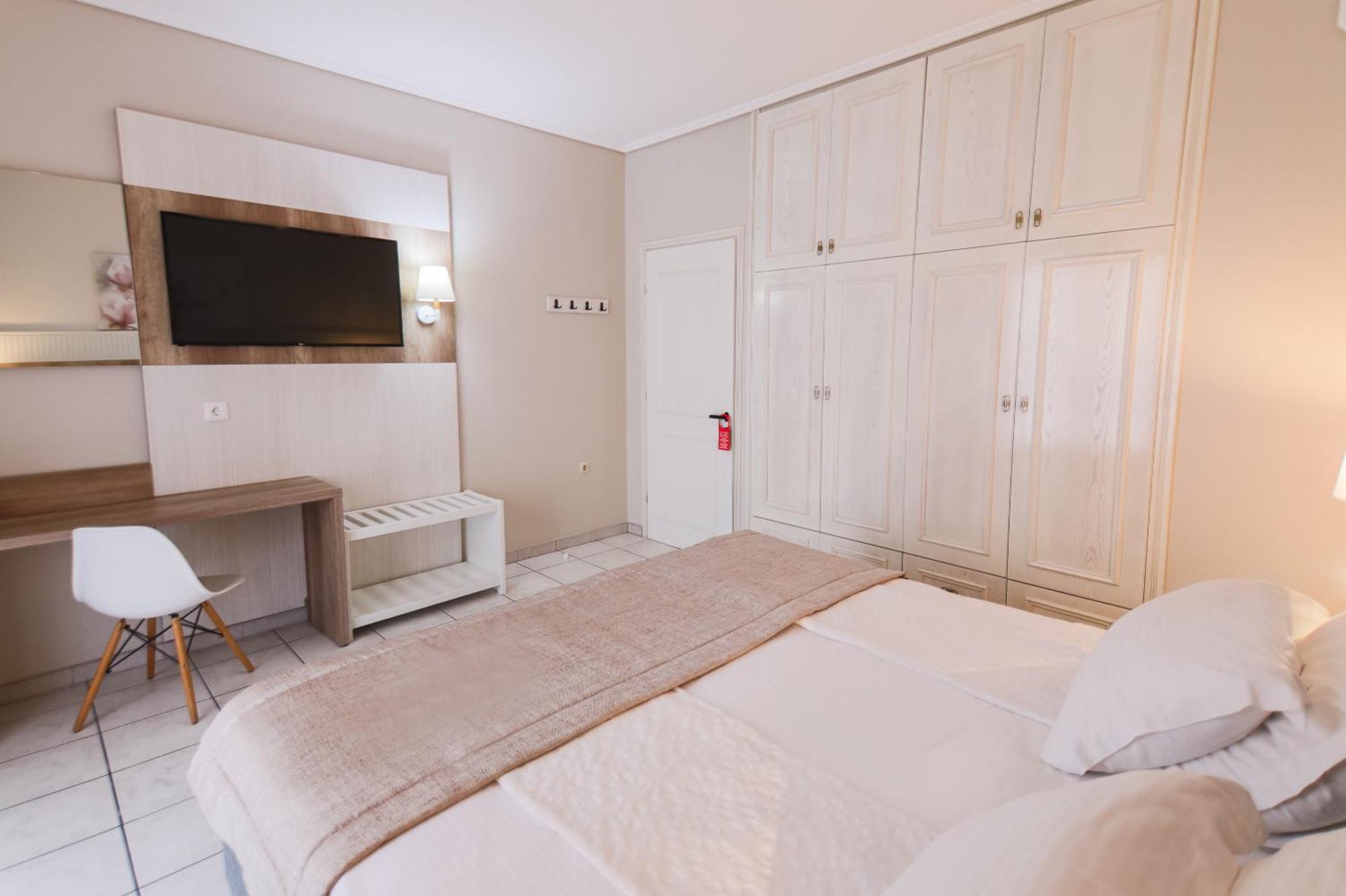 Hotel Strass Paralía Dış mekan fotoğraf