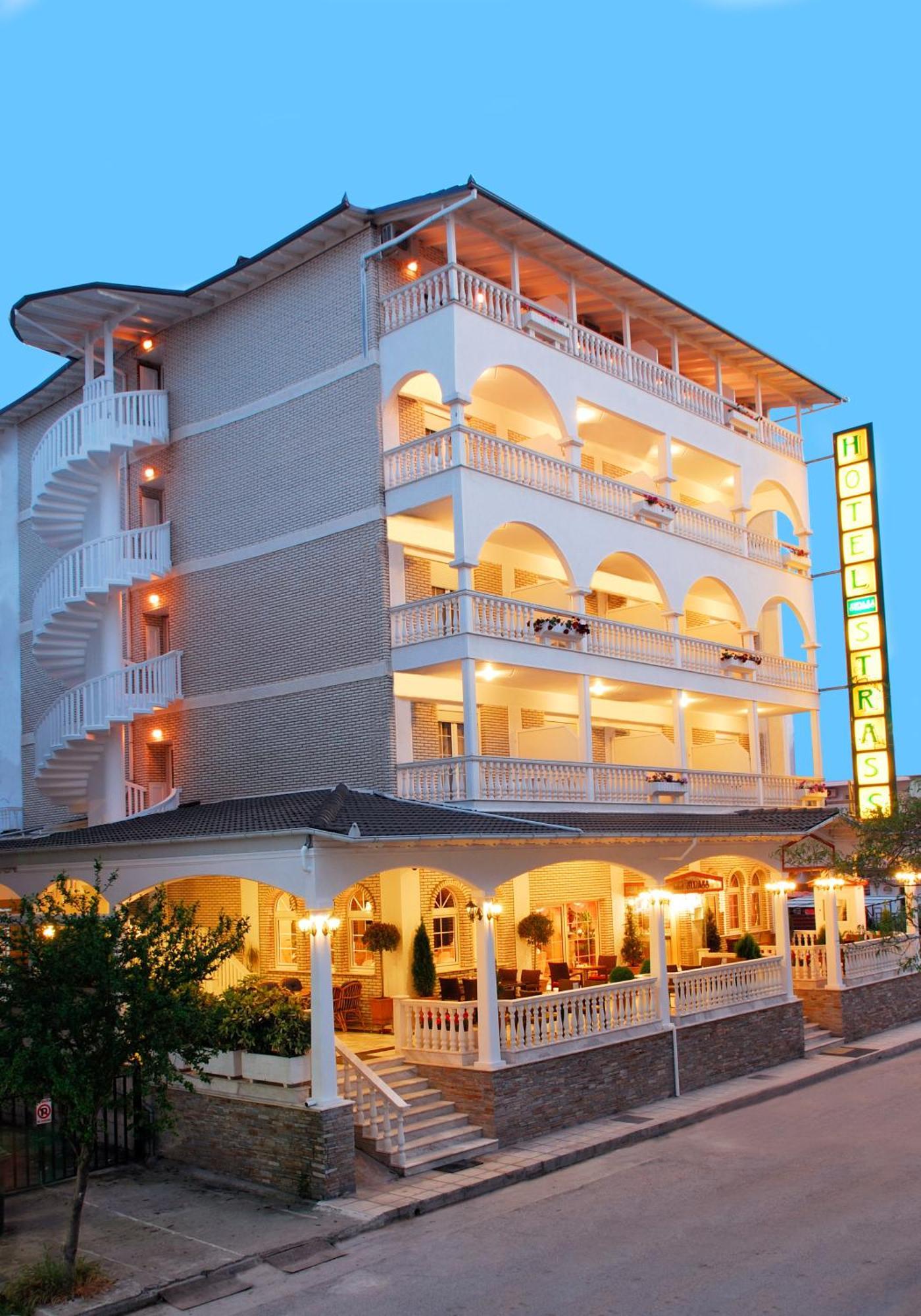 Hotel Strass Paralía Dış mekan fotoğraf