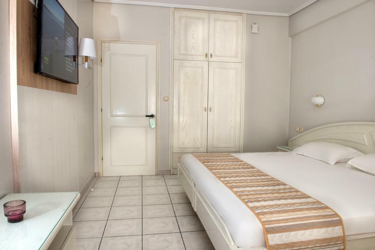 Hotel Strass Paralía Dış mekan fotoğraf