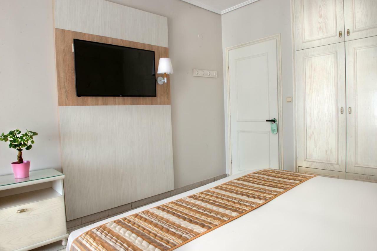 Hotel Strass Paralía Dış mekan fotoğraf